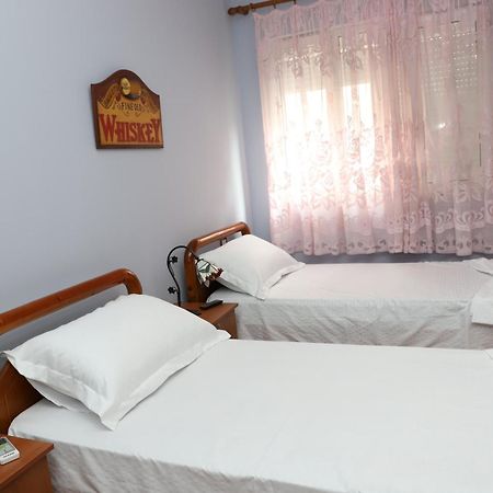 Guesthouse Katerina Berat Exteriér fotografie