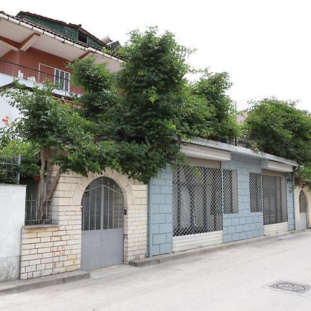 Guesthouse Katerina Berat Exteriér fotografie